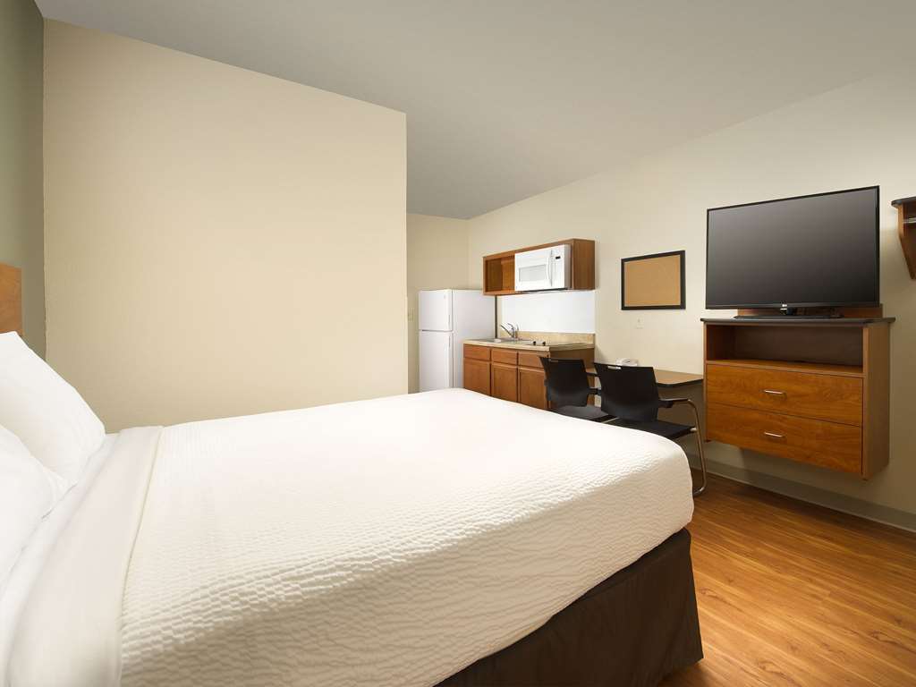 Woodspring Suites 포트웨인 객실 사진