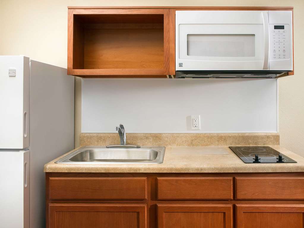 Woodspring Suites 포트웨인 객실 사진